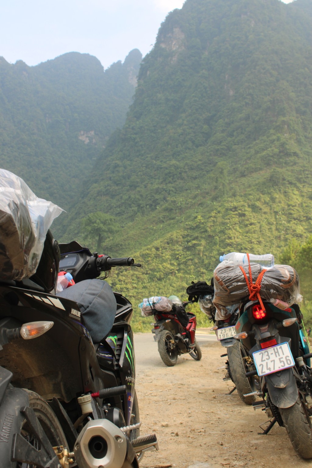 Bản Giốc falls fiasco